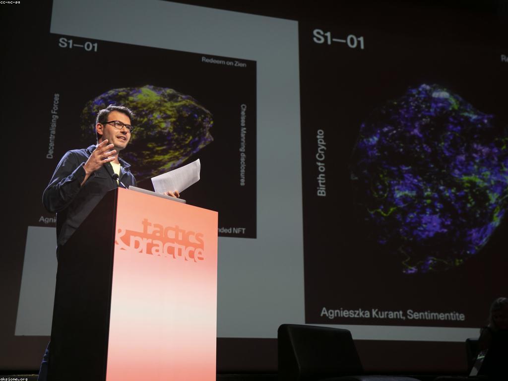 ស្លតថ្មីៗ៖ ការផ្លាស់ប្តូរព័ត៌មាន និងសកម្មភាពទាក់ទង